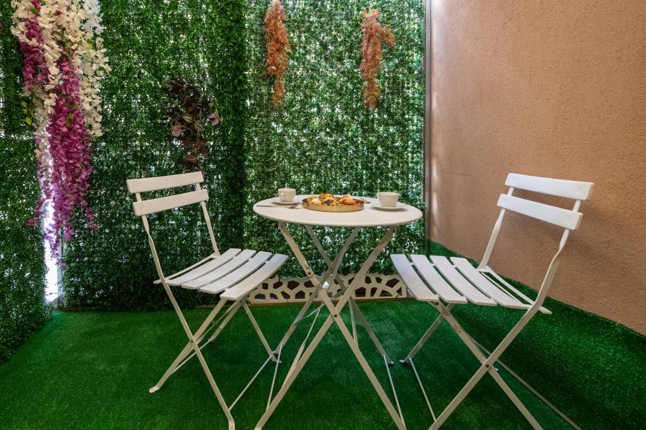 Fashion Apartment Gold Bologna With Jacuzzi & Car Garage Exterior foto